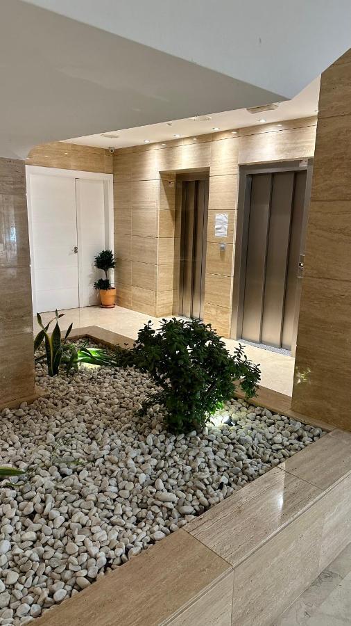 The Paradise Apartment *